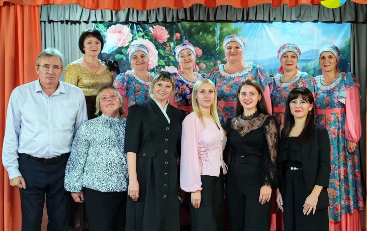 Концертная программа, посвящённая Дню села — «Здесь Родины моей начало» Концертная программа, посвящённая Дню села — «Здесь Родины моей начало»