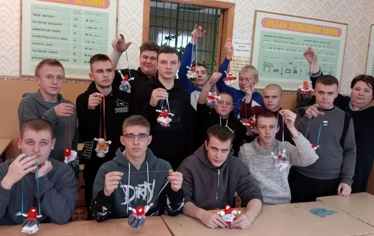 "Кукла добрых вестей"